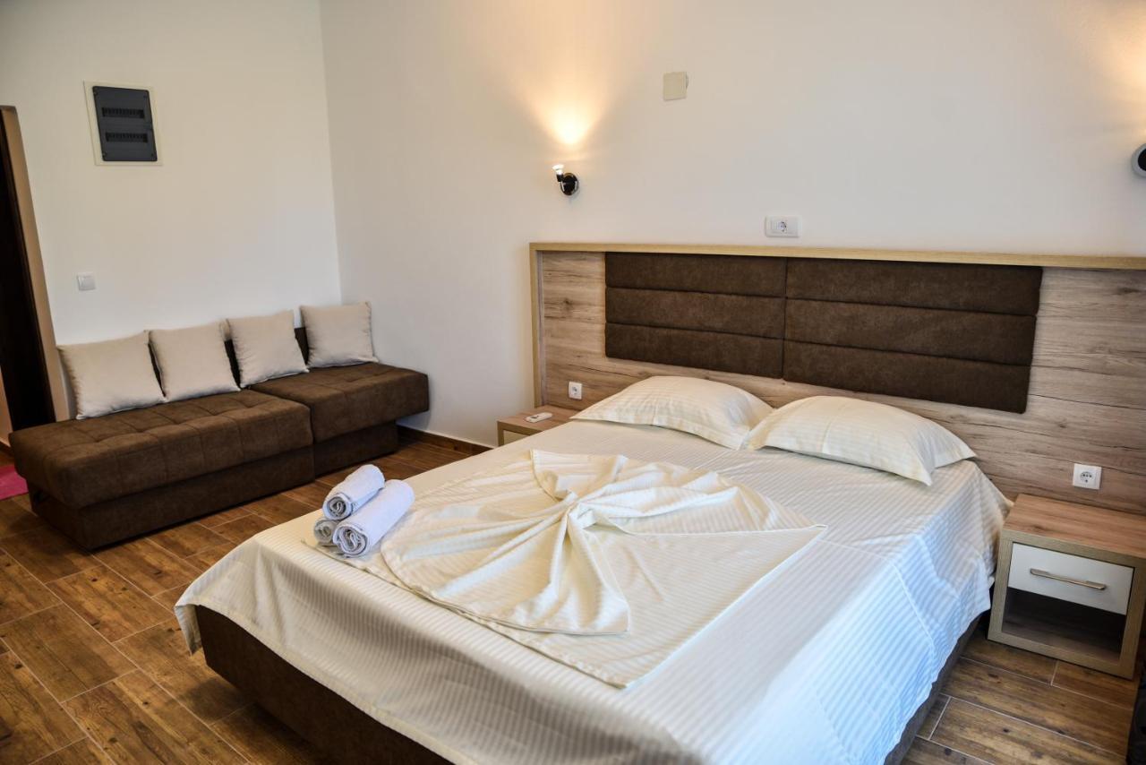 Casa Sinani Hotel Ulcinj Exterior foto