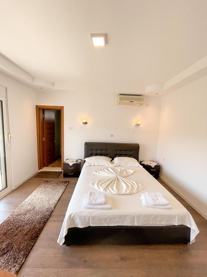 Casa Sinani Hotel Ulcinj Exterior foto